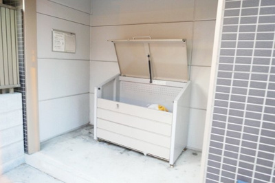 ☆敷地内ゴミ捨て場☆
