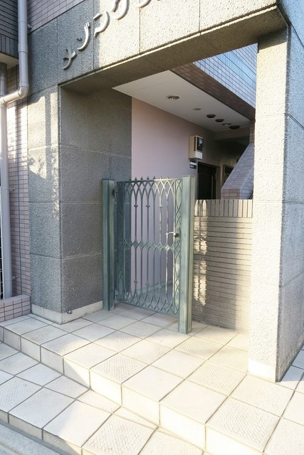 住まう人を迎えるエントランス！