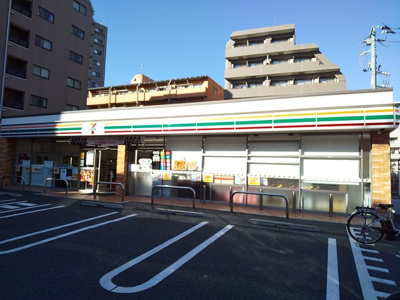 セブンイレブン江戸川東葛西５丁目西店まで260ｍ