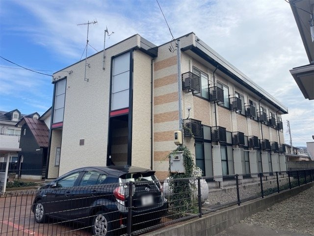レオパレスロビンの外観