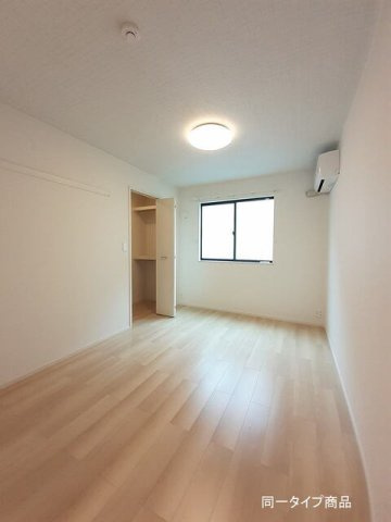 向日葵　２の内装