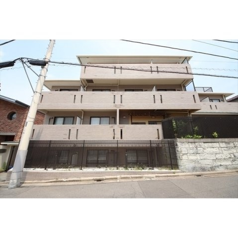 アルトゥーラ山王の外観