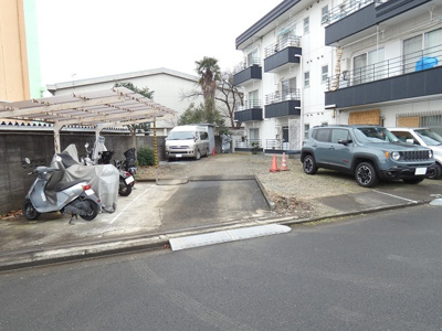 ★駐車場★（空き状況・使用料等詳細はご確認下さい）