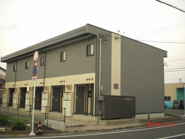 レオパレスファミーユγの外観