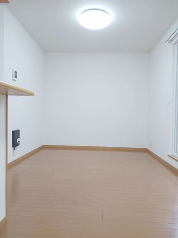 ヴェズレー・西中原のその他