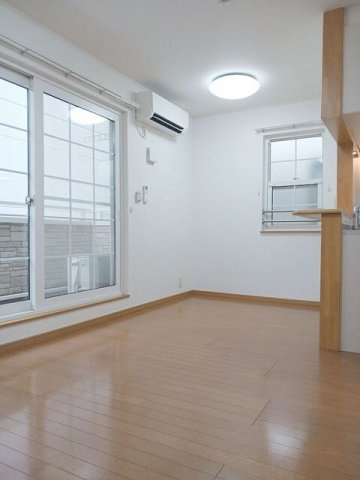 ヴェズレー・西中原の居間・リビング