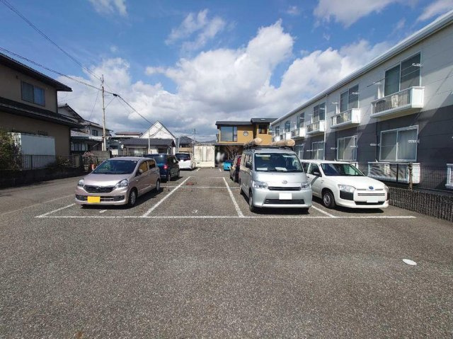 レオパレス平川地のその他