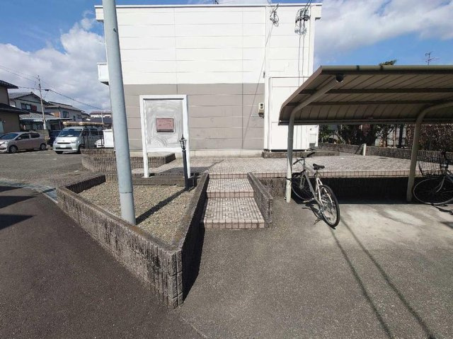レオパレス平川地のその他