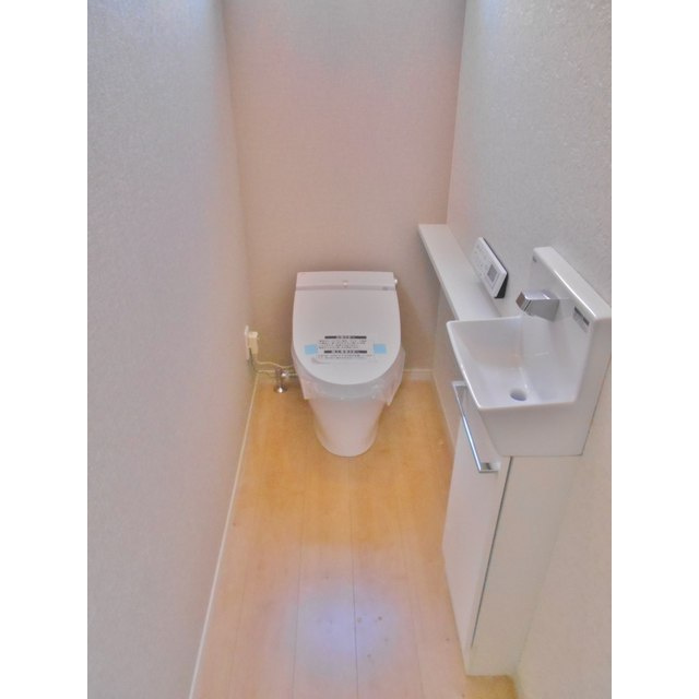 N-cats 加納東丸町のトイレ