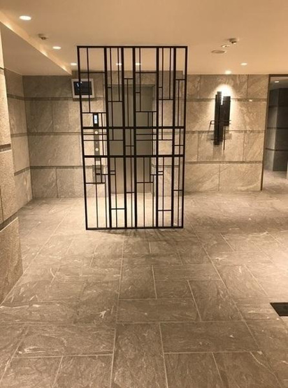 【エントランス】