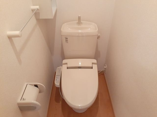 ラ・リューシュのトイレ|コンパクトで使いやすいトイレです