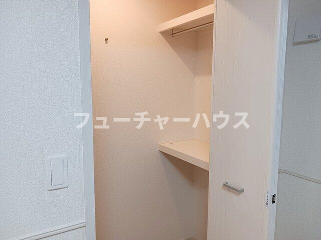 シュティル・ブリーゼＡの収納|こまごまとしたものを収納できそうですね