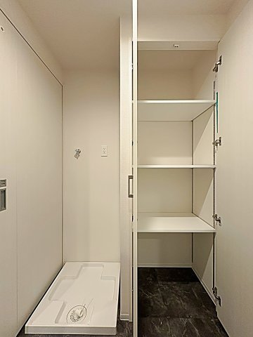 Ｃａｓａ Ｖｉａの収納|脱衣所