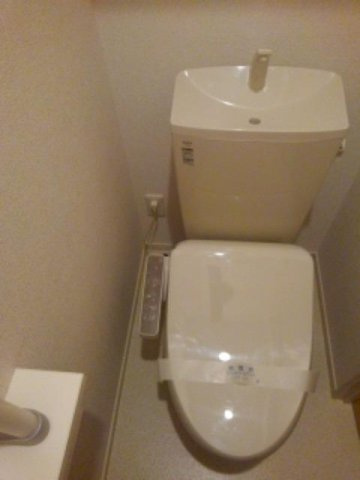 バイオレット真備　Ｎｏ．１のトイレ