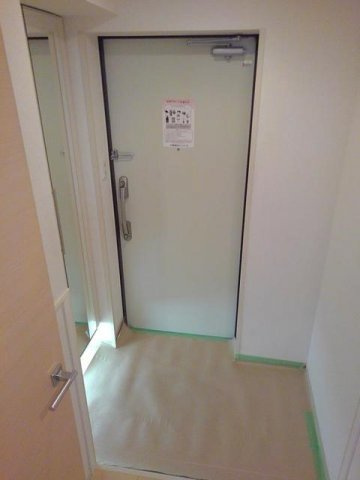 ソレイユ西町Ａの玄関