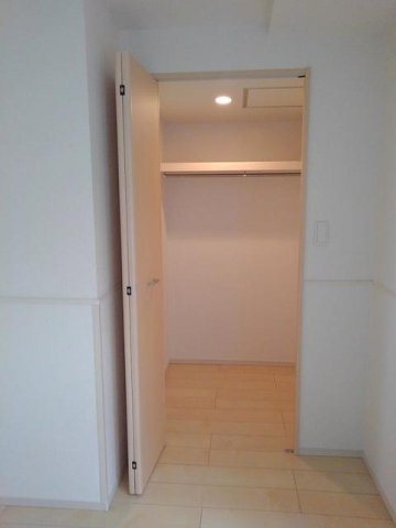 ソレイユ西町Ａの収納
