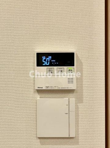 グレース錦糸町シティフロントの発電・温水設備|【給湯リモコン】外での一日を忘れさせてくれるオートバス機能でお好みの湯量・温度に調整された浴槽。