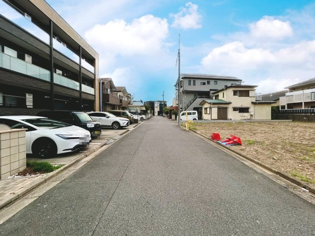 江戸川区篠崎町4丁目新築分譲住宅の前面道路含む現地写真|前面道路