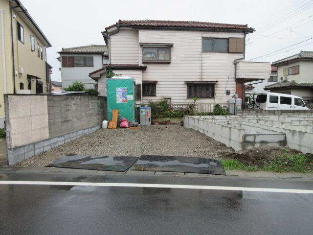 【仲介手数料無料】新築戸建　熊谷市佐谷田3981-21（全1棟）の前面道路含む現地写真
