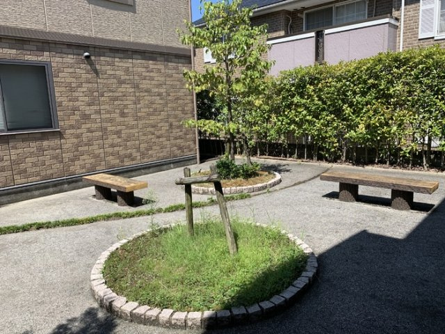 フォレ・ドミールの庭
