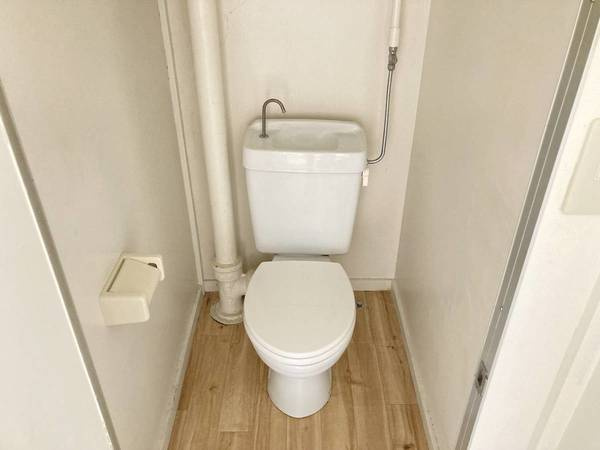 ビレッジハウス台宿3号棟のトイレ|ビレッジハウスの同一物件・同一タイプの間取りの写真です