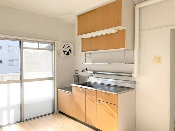 ビレッジハウス検見川9号棟のキッチン|ビレッジハウスの同一物件・同一タイプの間取りの写真です