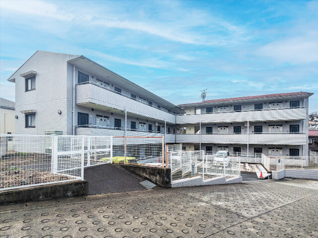 川崎市麻生区細山６丁目の賃貸マンションの外観|外観です