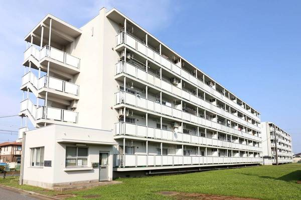 ビレッジハウス古和釜2号棟の外観|外観は落ち着いています