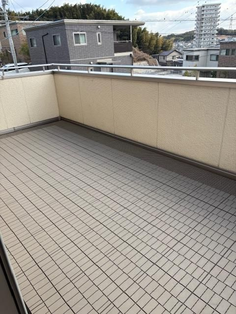 筑紫野市大字筑紫　中古戸建のバルコニー|バルコニー付きです