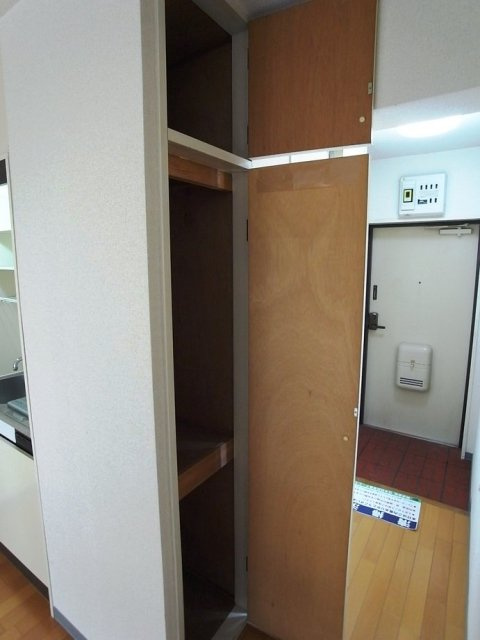 セザール第３日吉の収納|収納があります