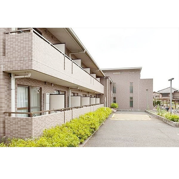 ピュアパレス江戸川台の外観|外観もきれいです