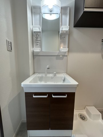 （仮称）久比里アパートの独立洗面台|同施工タイプ