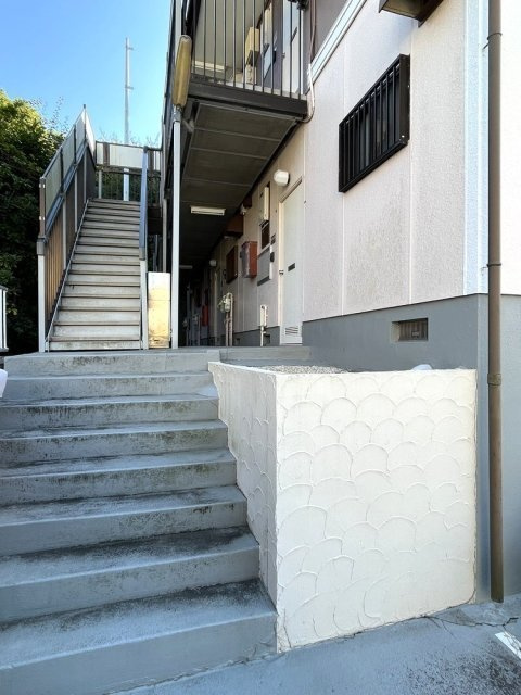 Casa　AZのエントランス|清潔なエントランスです