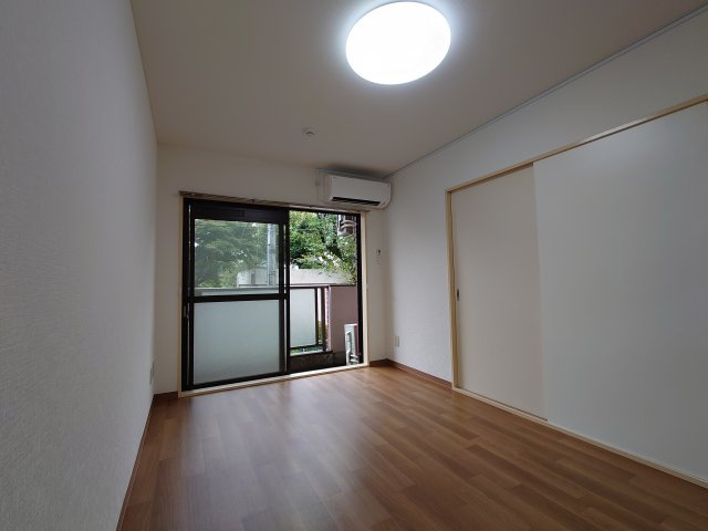煉瓦館53の内装|内装は落ち着いています