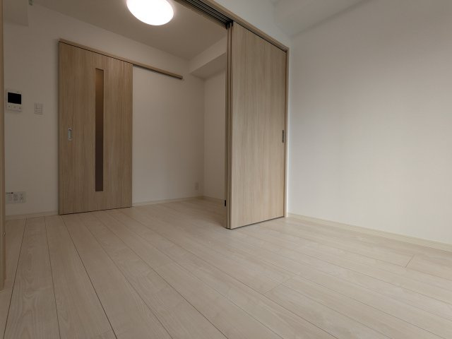 アンベリール墨田Ⅱの居間・リビング|こちらの居間で趣味の時間をお楽しみください