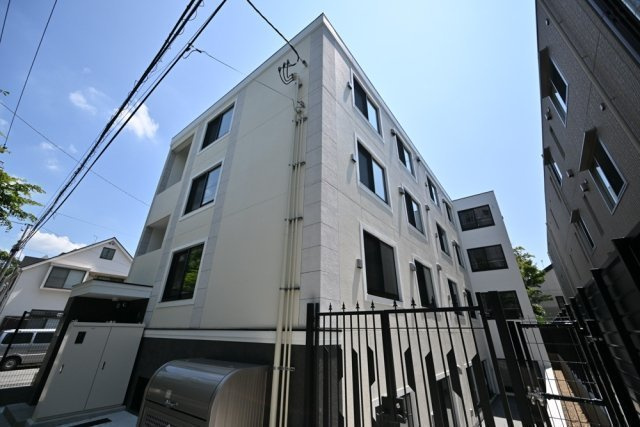 ＣＥＮＴＲＡＬ　ＧＡＲＤＥＮ　ＲＥＳＩＤＥＮＣＥ　ＴＯＫＹＯ