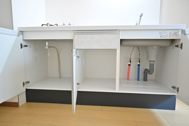 ＣＥＮＴＲＡＬ　ＧＡＲＤＥＮ　ＲＥＳＩＤＥＮＣＥ　ＴＯＫＹＯのキッチン|キッチンでお料理をお楽しみください