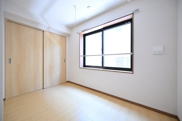 ＣＥＮＴＲＡＬ　ＧＡＲＤＥＮ　ＲＥＳＩＤＥＮＣＥ　ＴＯＫＹＯの洋室|洋室2