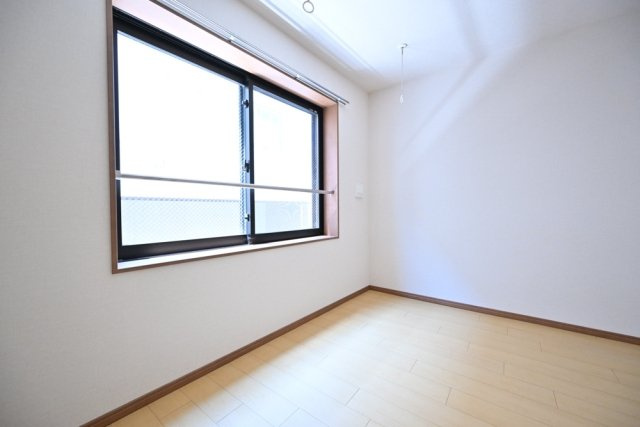 ＣＥＮＴＲＡＬ　ＧＡＲＤＥＮ　ＲＥＳＩＤＥＮＣＥ　ＴＯＫＹＯの洋室|洋室2
