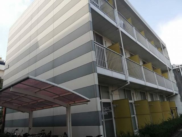 レオパレス通町の外観