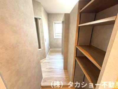 【その他】 | ライオンズステーションプラザ西千葉 | 玄関横は衣装部屋になってます!
