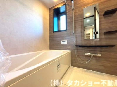 【浴室】 | ライオンズステーションプラザ西千葉 | 浴室には窓が御座います。