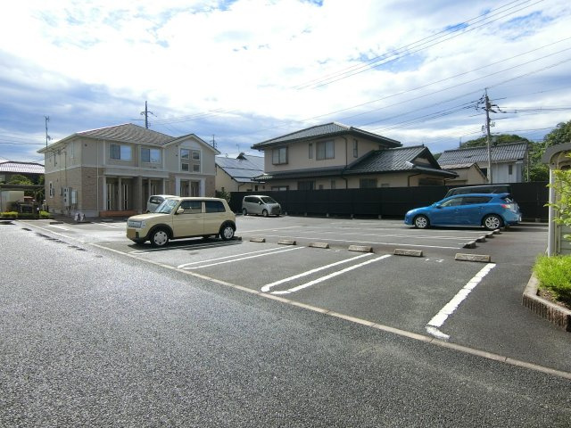 アルモニーＳⅡの駐車場