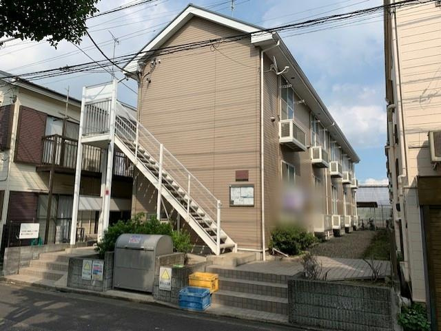 レオパレスサンの外観