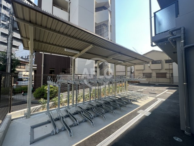 エスリードレジデンス大阪福島シティスクエアのその他共用部分|エスリードレジデンス大阪福島シティスクエア　駐輪場