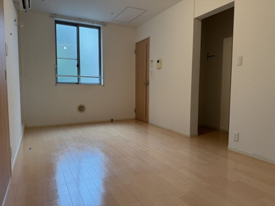 【バルコニー】
