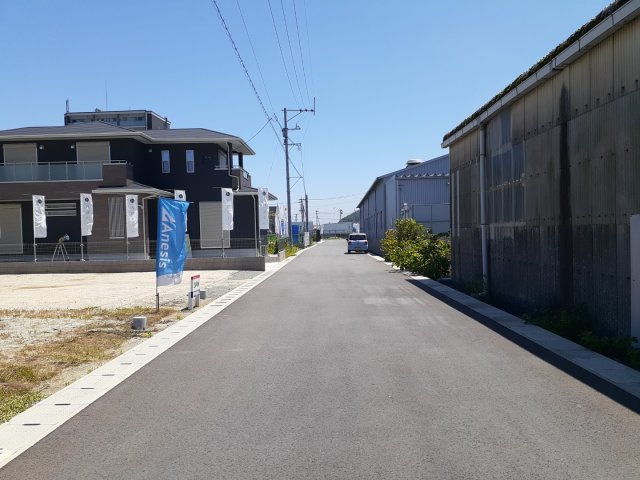 宇土市新松原町の売地の前面道路含む現地写真|南東側