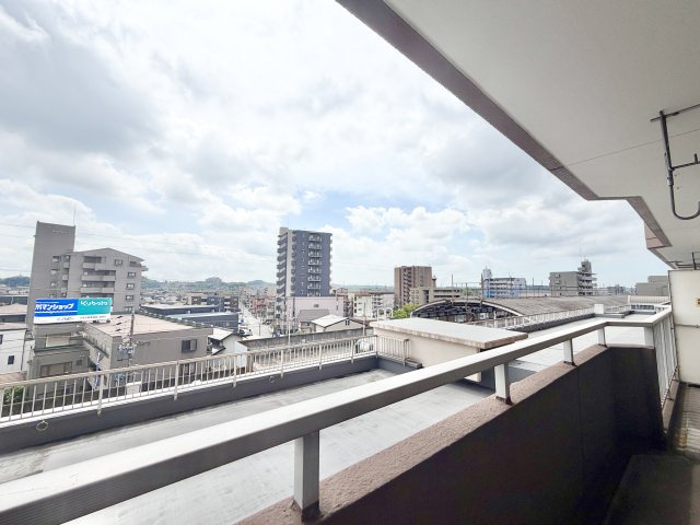 横須賀西住宅のバルコニー