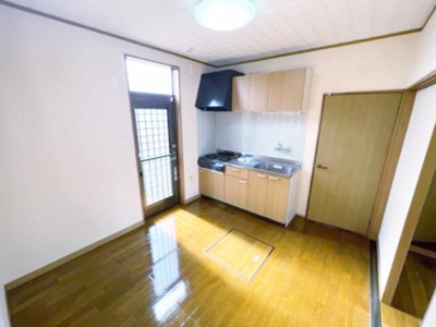 【居間・リビング】 | サン・リバー川越 | 居間です