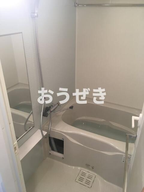 メインステージ横濱伊勢佐木Ⅲの浴室